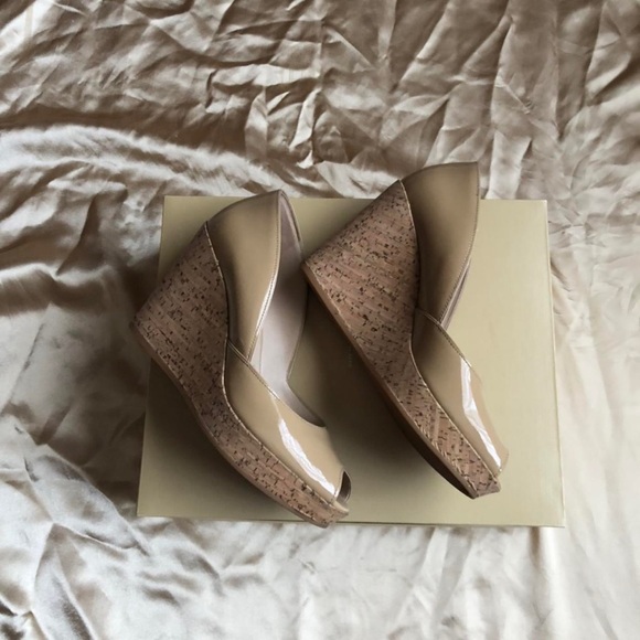 Via Spiga Tan Patent Leather Open Toe Cork Platform Shoes Size 7 - Picture 4 of 4